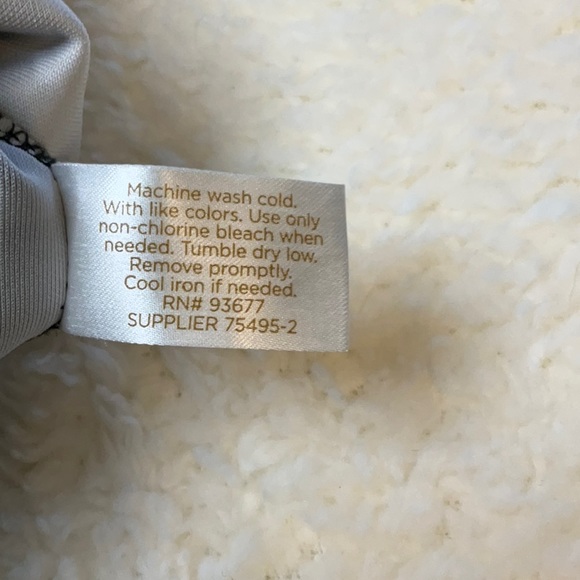 Decree - Black & White Stripe Crop Top, L - Picture 10 of 11